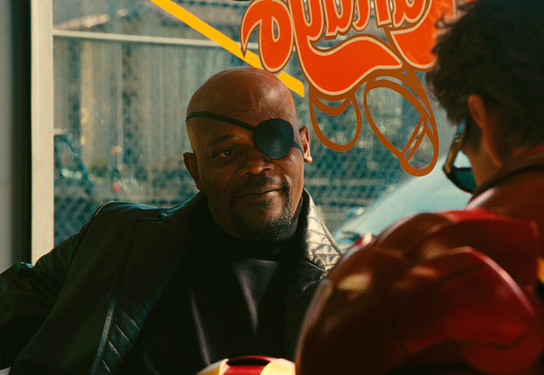 Samuel-L.-Jackson-is-NIck-Fury-_gallery_primary