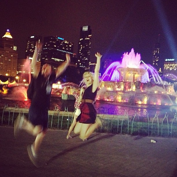 Katie and I closing out the festival in front of the glowing Buckingham Fountain smack dab in the middle of Chicago's Grant Park, the home of Lollapalooza.